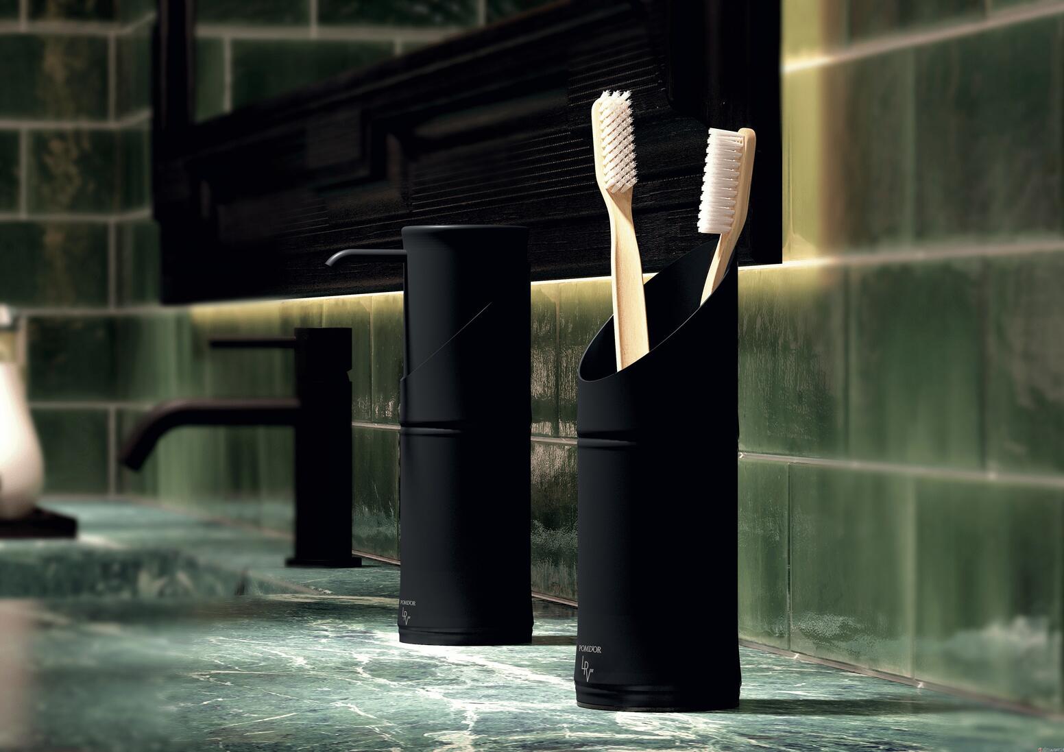 EDA BY LRV - 3. Porte-savon liquide à poser 185 ml