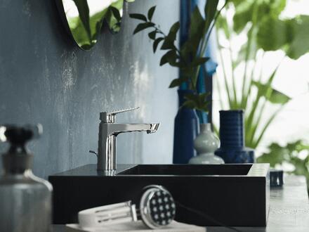 Un robinet de salle de bain économe